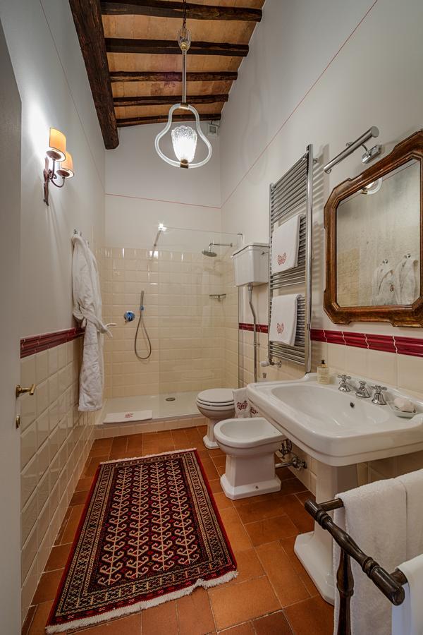 Le Suites Di Castello Di Ama Gaiole in Chianti Bagian luar foto